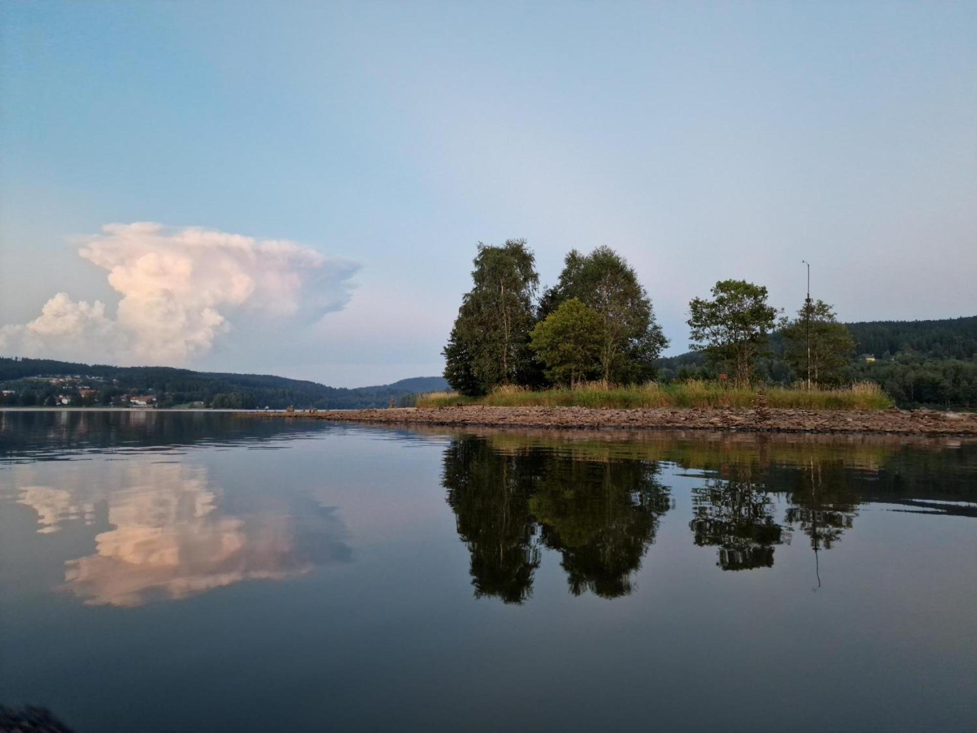 Deluxe Apartment Lipno - Lake Side Village, Frymburk Nad Vltavou Экстерьер фото